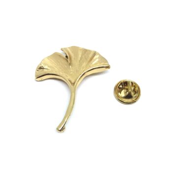 Gold plated Leaf Pin