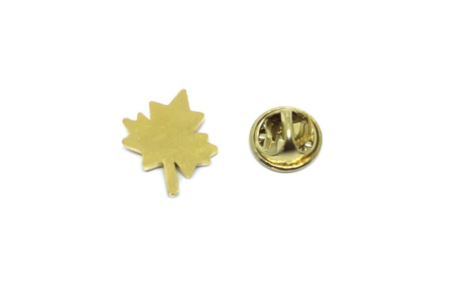 Small Maple Leaf Pin