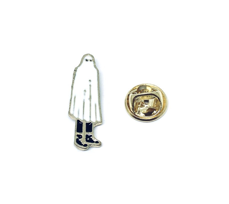 Bedsheet Ghost Enamel Pin