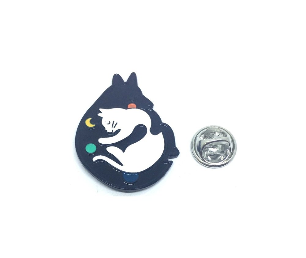 Hugging Cat Pin