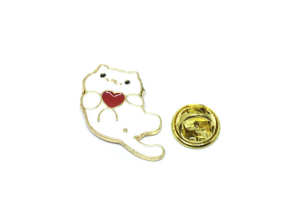 Love Cat Pin