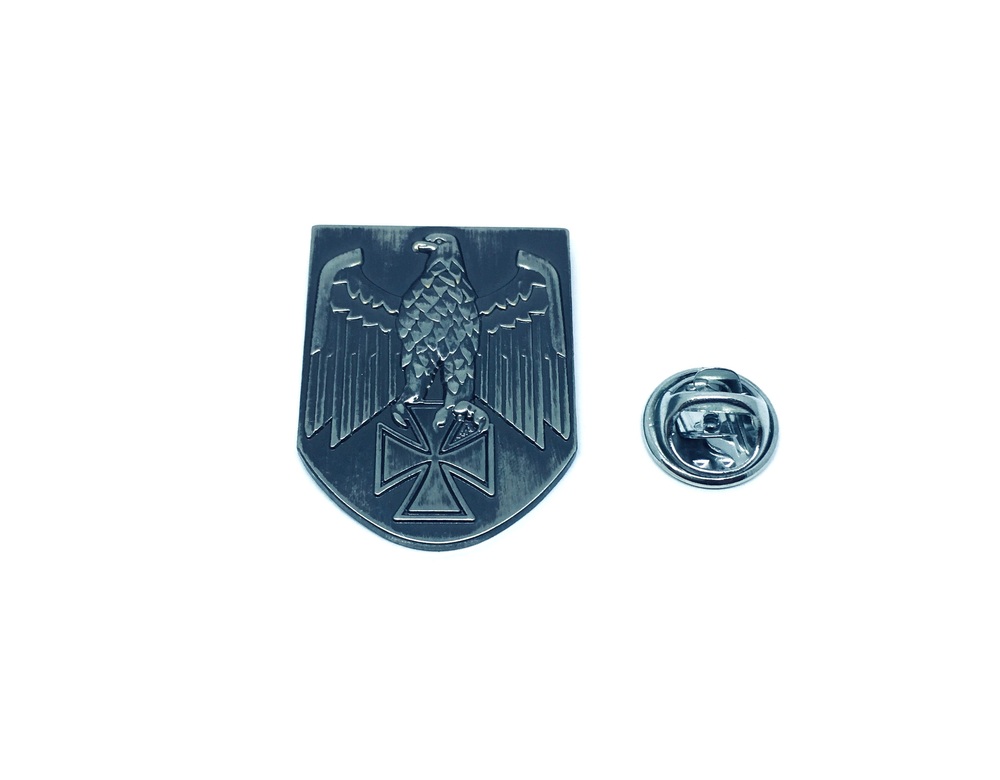 WW2 Eagle Pin